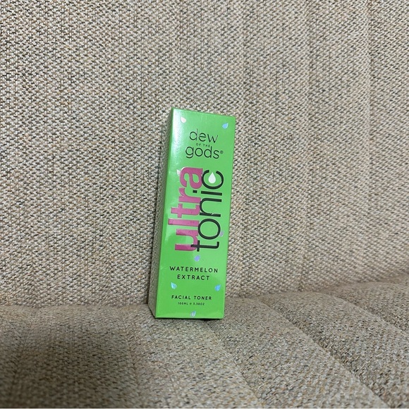 Ultratonic™ Watermelon Toner - Picture 2 of 4